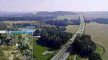 Vizualizace nového úseku dálnice D3 Třebonín - Kaplice-nádraží. Bude měřit 8 538 metrů a bude na něm dvanáct mostů. Na snímku D3 u rybníka Šindelář.