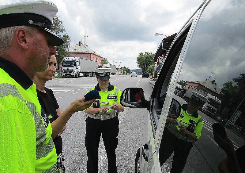 Bezpečnostně dopravní akce policie Prázdniny na hraničním přechodu Dolní Dvořiště.