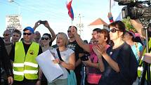 Před demonstranty promluvil i Miroslav Adamec, šéf jihočeské organizace Bloku proti islámu.