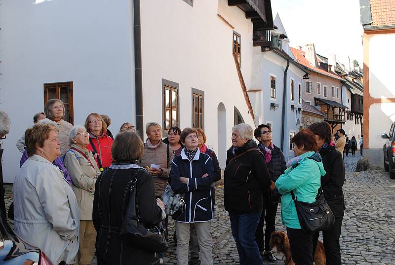 Po stopách krumlovských literátů a výtvarníků v čele s Věrou Pazderkovou