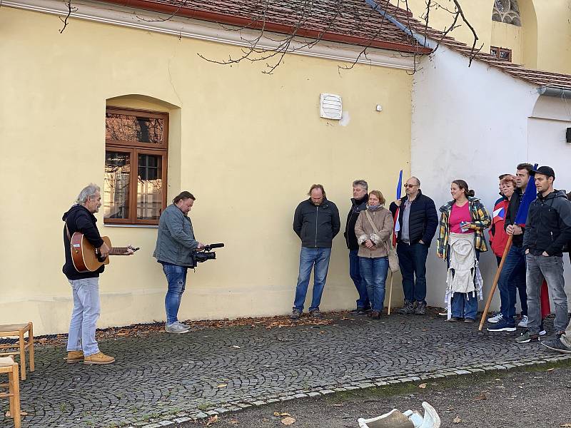 Setkání občanů Velešína za svobodu.