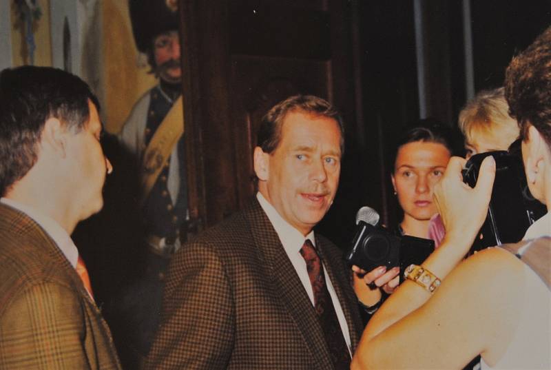 Český Krumlov v roce 1994. Návštěva prezidenta V. Havla.