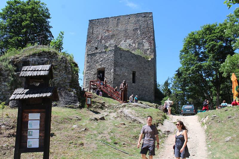 Vítkův hrádek slavil spolu s návštěvníky 14. výročí otevření.