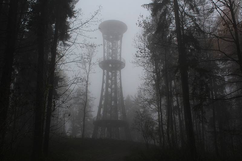 Rozhledna na Dobré Vodě je hotova. Hornoplánští ujišťují, že je z ní překrásný výhled.