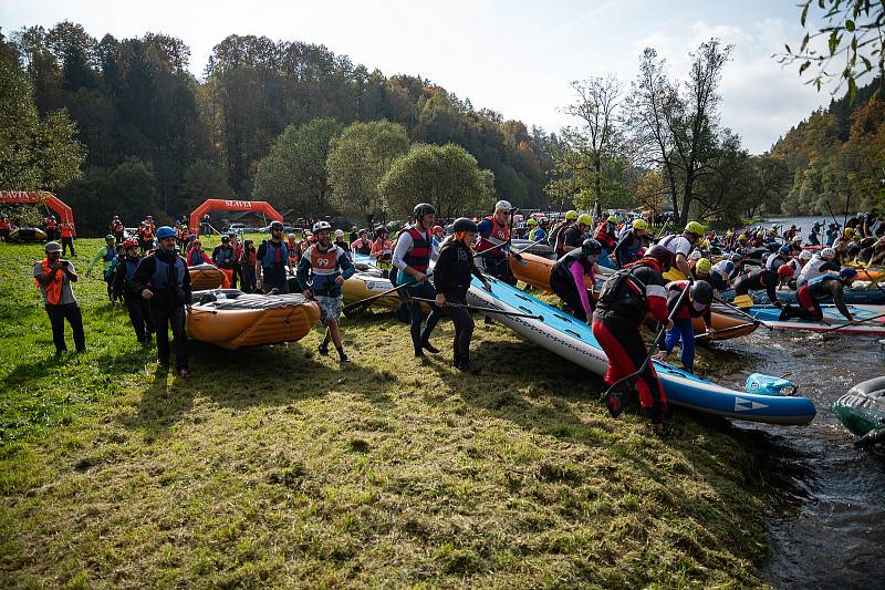 Start soutěžních kategorií z Rožmberka nad Vltavou