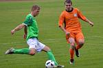 Divize A - 9. kolo: FK Slavoj Český Krumlov (zelené dresy) - SK Aritma Praha 1:1 (0:1) na penalty 6:5.