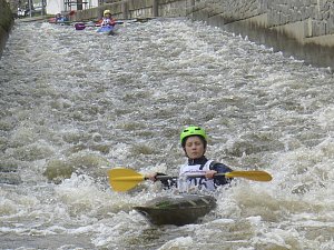 Samuel Vejnar na Krumlovském Down-Townu 2015, který pořádal SK Vltava.