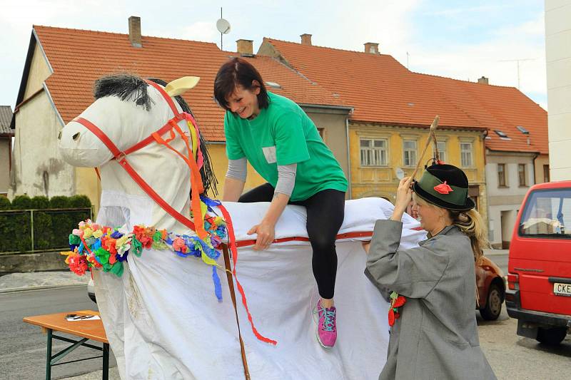 Slavnostní zahájení letní sezony na Novohradsku se konalo tentokrát v Benešově nad Černou.