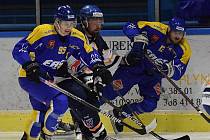 Hokejisté Milevska potvrdili v 20. kole krajské ligy roli favorita a poslední Božetice porazili vysoko 8:1.