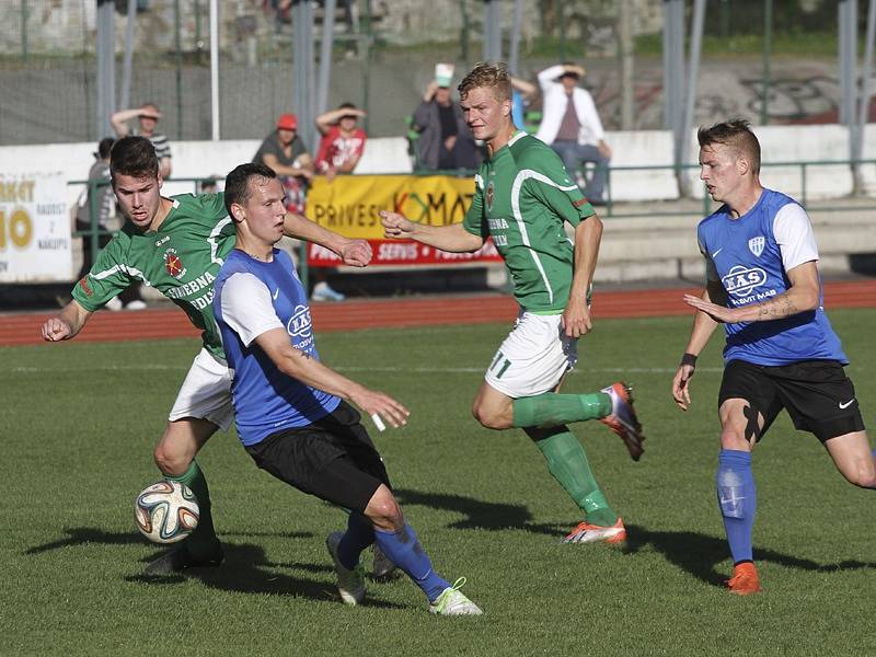 Divize (skupina A) - 11. kolo: Český Krumlov (v zeleném) - Táborsko B 2:2 (1:1), na penalty 4:5.