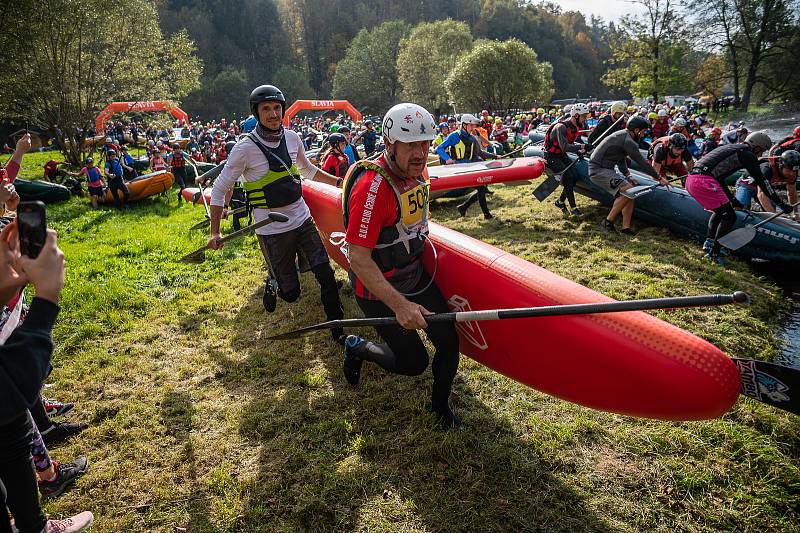 Start soutěžních kategorií z Rožmberka nad Vltavou