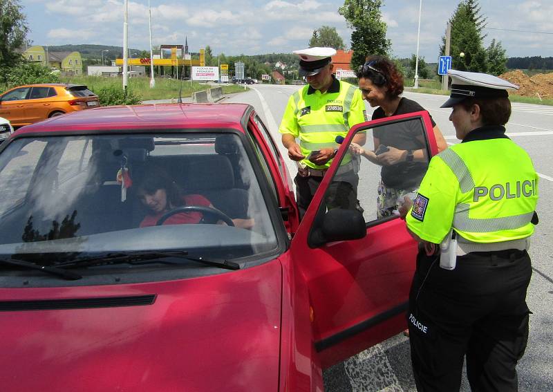 Bezpečnostně dopravní akce policie Prázdniny na hraničním přechodu Dolní Dvořiště.