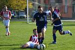 Okresní přebor muži - 6. kolo: FK Dolní Dvořiště (modré dresy) - TJ Smrčina Horní Planá 2:1 (2:1).