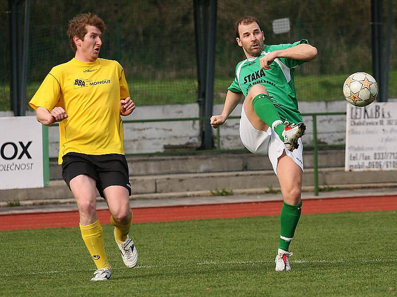 Fotbalové utkání A skupiny oblastní I. B třídy / FK Slavoj Český Krumlov B - SK Lhenice 2:2 (0:2).