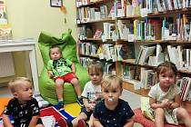 Rodinné centrum Krumlík navštívilo knihovnu