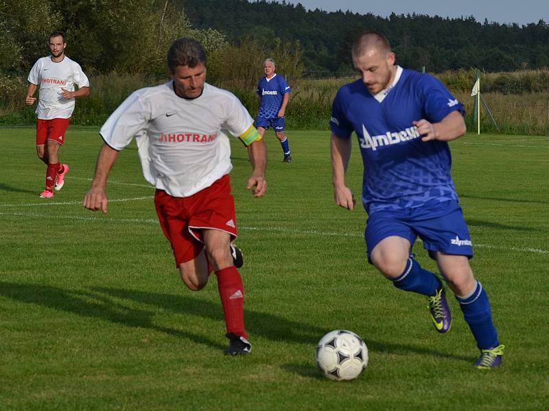 OP muži - 1. kolo: Sokol Křemže (bílé dresy) - Dynamo Světlík 8:0 (3:0).