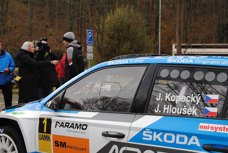 Slavnostní start Rallye Český Krumlov 2021 v krumlovské Jelence.