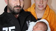 V pondělí 28. prosince 2015 ve čtvrt na čtyři ráno se Kristýně Kočařové a Pavlovi Lipovského ze Sedlíkova narodil 3090 gramů vážící syn Pavel Lipovský. Na klučíka, u jehož porodu otec asistoval, se těšili sourozenci Jiřík (5 let), Adámek (6) a Kačenka (9)