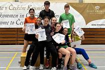 český Krumlov hostil kvalifikační turnaj kategorie do 17 let, v němž se domácím badmintonistům dařilo.