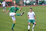 Fortuna divize A - 30. kolo: FK Slavoj Český Krumlov (zelené dresy) - SK Jankov 0:0, na penalty 4:5.