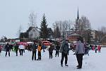 Tisíce lidí dorazily o víkendu zabruslit si na Lipno.