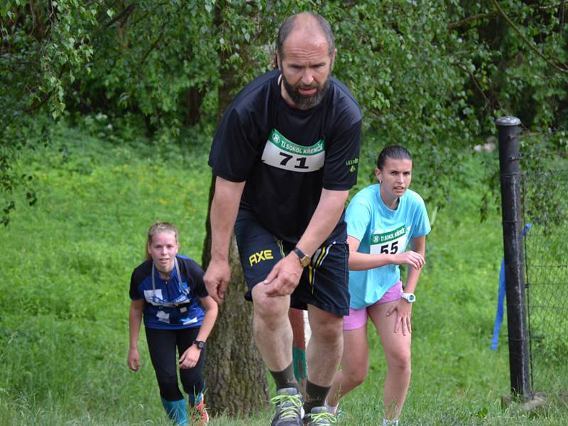 Na start jubilejního Večerního běhu Křemží se postavilo 126 atletů od nejmenších předškolních dětí až po veterány.