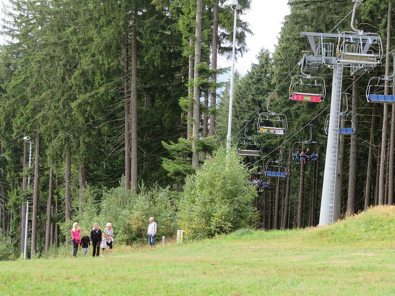 V sobotu 18. září se konala tradiční podzimní akce. Na prostranství u Království lesa v Lipně nad Vltavou představily svou práci složky záchranného integrovaného systému.