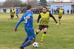 FC Šumava Frymburk (modré dresy) – FK Spartak Kaplice 1:4 (0:1).