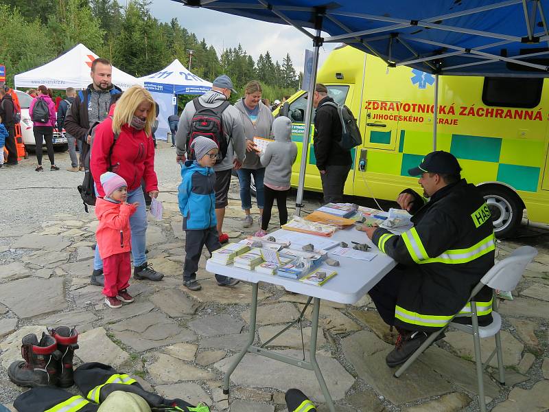 V sobotu 18. září se konala tradiční podzimní akce. Na prostranství u Království lesa v Lipně nad Vltavou představily svou práci složky záchranného integrovaného systému.