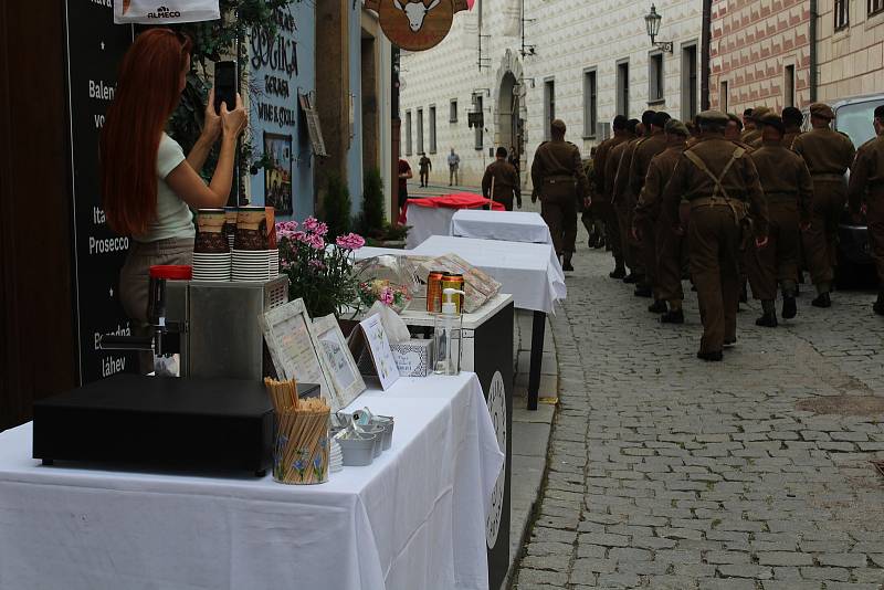 Český Krumlov připomněl Československou samostatnou obrněnou brigádu z 2. světové války.