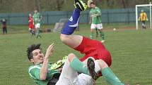 Česká divize (skupina A) - 21. kolo: FK Slavoj Č. Krumlov (v zeleném) - Zličín 1:1 (1:0).