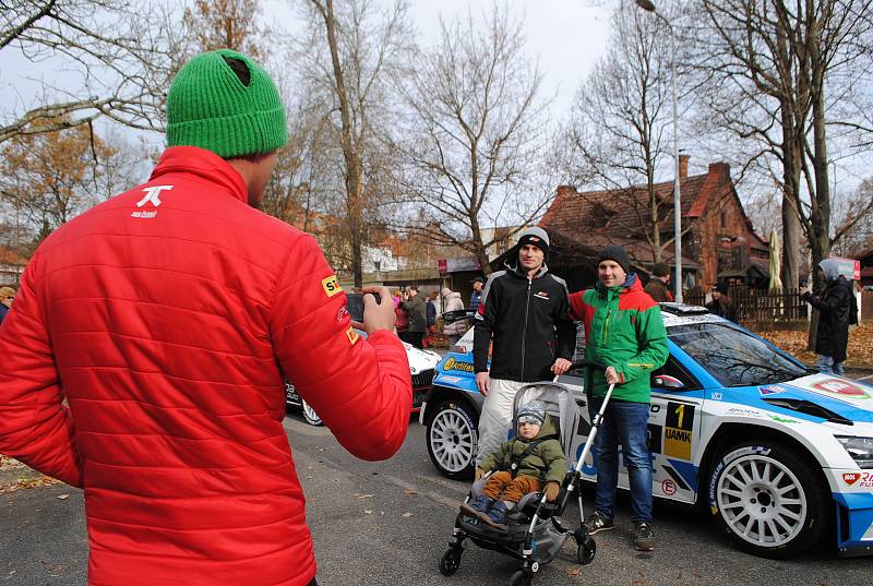 Slavnostní start Rallye Český Krumlov 2021 v krumlovské Jelence.