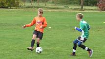 Oblastní I.A třída mladších žáků (skupina A) - 7. kolo: FK Spartak Kaplice (oranžové dresy) - SK Dobrá Voda B / Jiskra Třeboň B 7:0 (2:0),