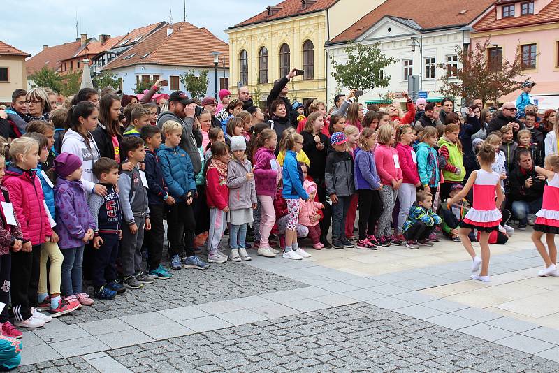 Do Večerního běhu Kaplicí se zapojili malí i velcí závodníci nejenom z Kaplice.