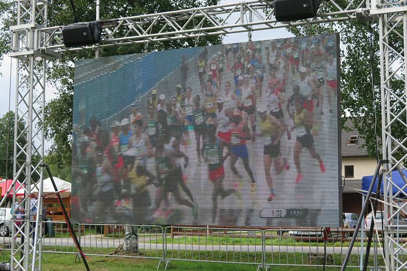 Olympijský maraton na Rio Lipno startoval v Nové Peci.