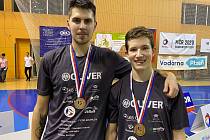 Českokrumlovští badmintonisté Jaromír Janáček (vlevo) s Tomášem Švejdou reprezentovali Česko na evropském šampionátu v Kyjevě.