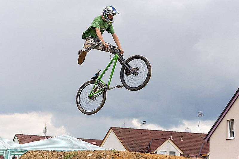 V Dolním Třeboníně je otevřen nový bikepark.