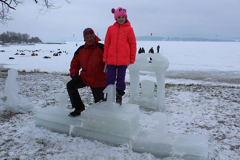 Lipno Ice Marathon prověřil na osm desítek borců, kteří nejsou z cukru.