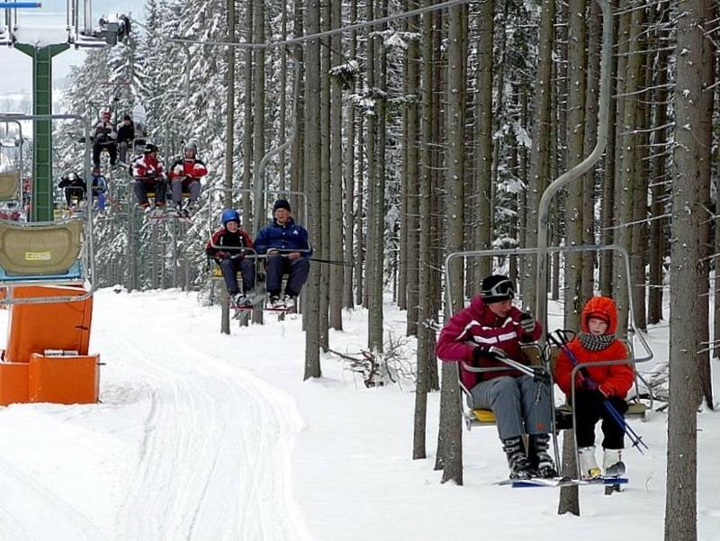 Skiareál Lipno v roce 2007.