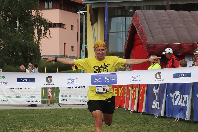 Lipno Sport Fest 2019 v sobotu zahájil půlmaraton v rámci Mizuno Trail Running Cupu 2019.