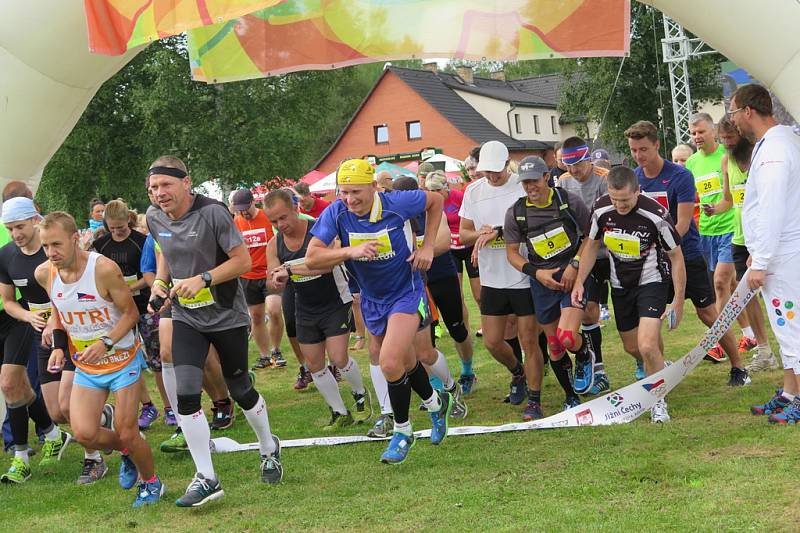 Olympijský maraton na Rio Lipno startoval v Nové Peci.