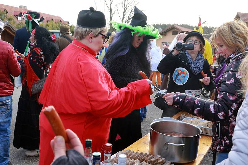 Sobotní masopustní veselí v Horní Plané.