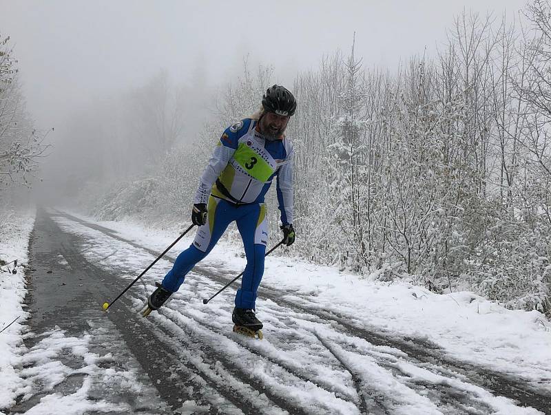 Frymburk – Svatý Tomáš Roller Ski Tour 2019 se jela v sobotu 9. listopadu na 33 km dlouhé trati.