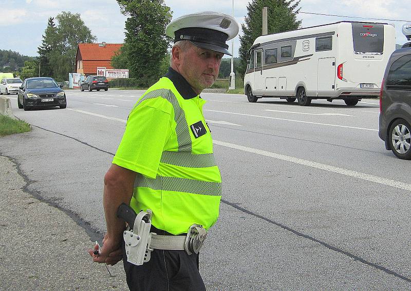 Bezpečnostně dopravní akce policie Prázdniny na hraničním přechodu Dolní Dvořiště.