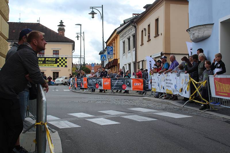 Grand Prix Kaplice v sobotu odpoledne ovládla centrum města.