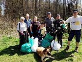Den Země oslavili dobrovolníci z Kaplice a okolí úklidem přírody.