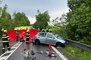 Tragická nehoda na I/3 (E55) u Velešína na Českokrumlovsku z 23. května 2023.