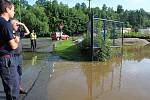 Český Krumlov opět zažil záplavu. Takto to vypadlo ve čtvrtek dopoledne, kdy už voda částečně opadla.