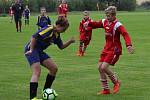 OP starší žáci - 6. kolo: Sokol Chvalšiny (modré dresy) - SK Holubov / Sokol Křemže 0:7 (0:5).