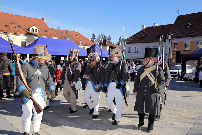 Kapličtí viděli masopust v Kaplici v podání velkých a malých koledníků.